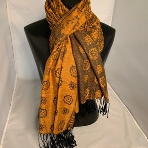 Oversized Black & Gold Soft Scarf